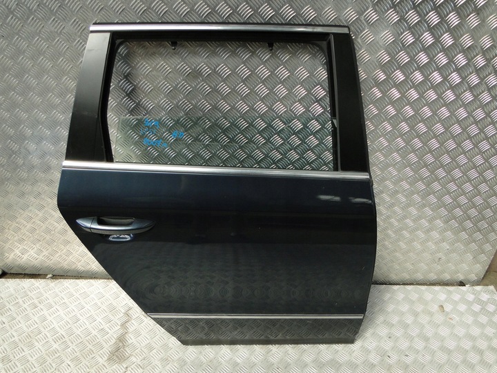 фото №2, Двері праві зад vw passat b6 3c 3c9 універсал lc5f