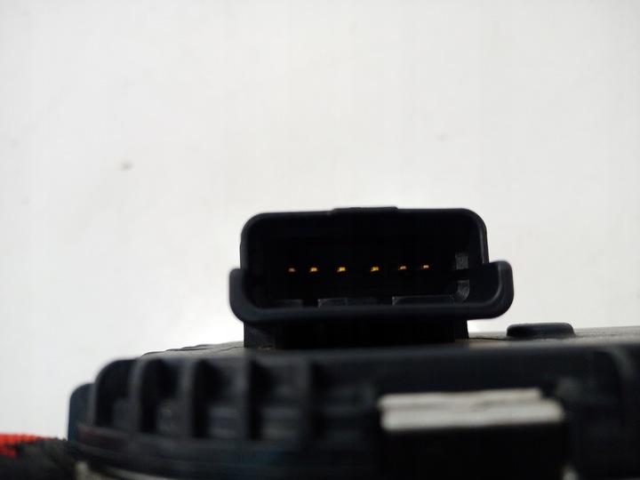 фото №6, Дроссельная заслонка воздуха peugeot 508 ii 1.6 thp гибрид 9818664880