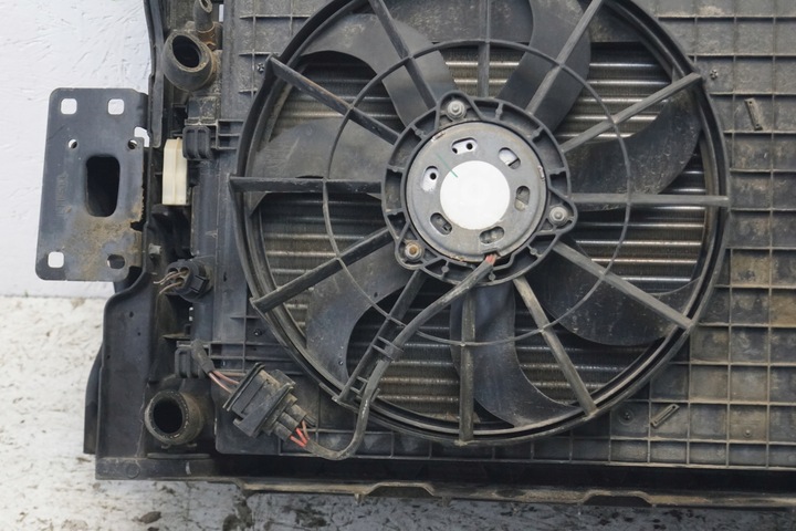 фото №15, Pas переднє радіатор vw polo 6r v 1.4 b