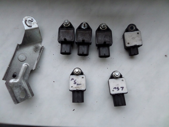 фото №6, Датчик ударный подушка безопасности датчик avensis t25 bok