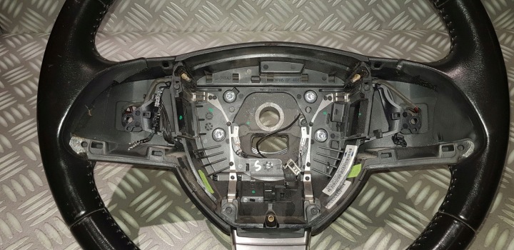 фото №9, Jaguar xf x250 рестайлинг руль кожа pod лепестки чёрная 8pvj 11r