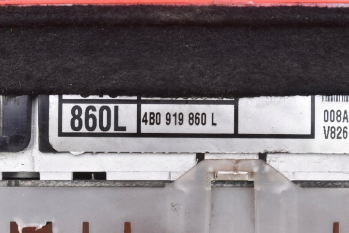 фото №7, Панель приборов eu 4b0919860l audi a6 c5 1.8 t 150 km 97-01