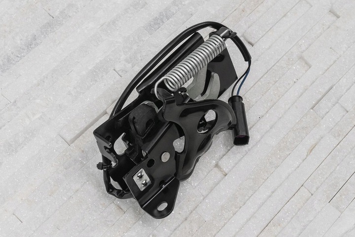 фото №8, Bmw m4 f82 купе 14-20 замок крышки двигателя левый