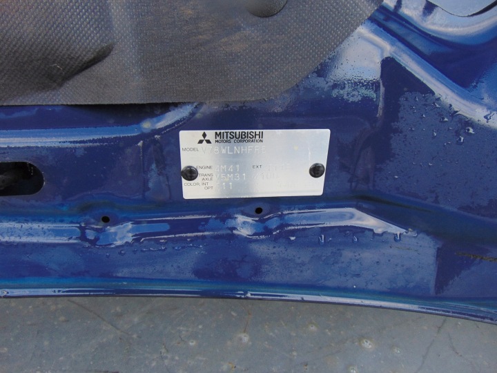 фото №9, Капот кришка двигуна темно-синя t11 mitsubishi pajero 3 iii 99-06