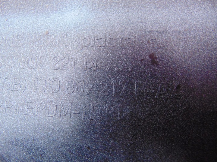 фото №16, Бампер перед vw touran 2010-2015 1t0807217r pod ксенон