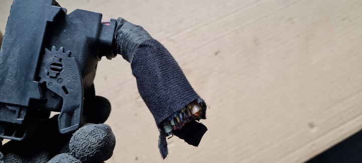 фото №11, A4 b9 8w штекер роз'єм комп'ютера 4h0906971ab a5 8w q5