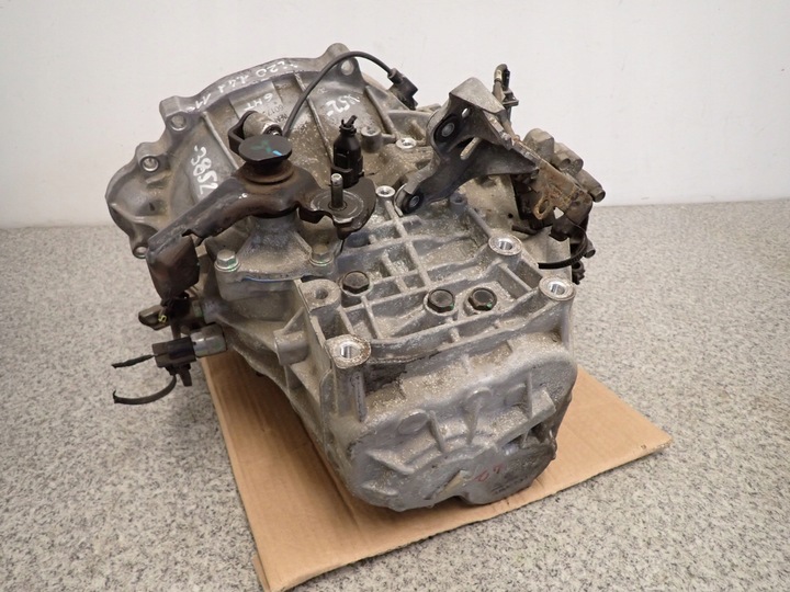 фото №8, Hyundai i20 1.4d 08-12 коробка передач коробки передач 6 коробки передач