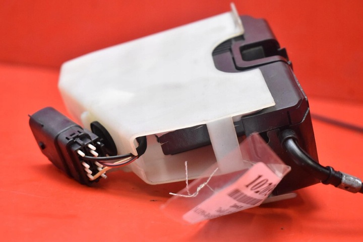 фото №6, Замок дверь правые перед переднее eu 1084917-00-d tesla модель x 90d 15-21