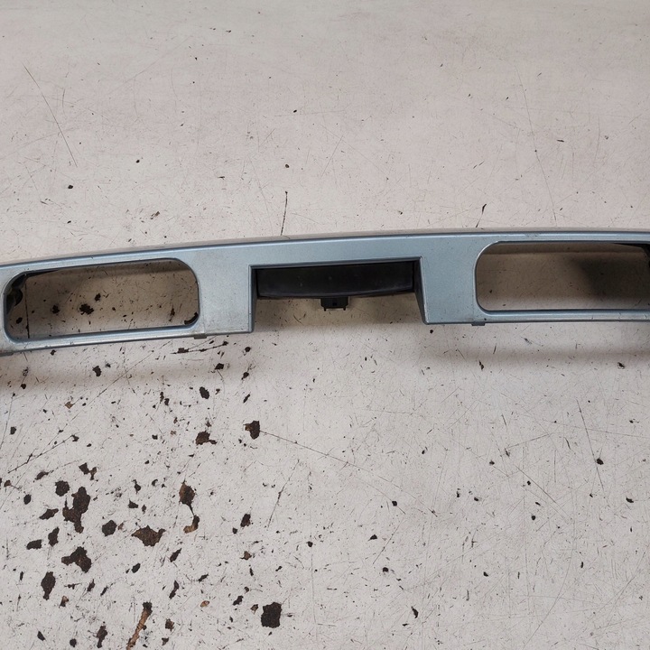 фото №10, Peugeot 5008 накладка крышки + микровыключатель код lak. kgyc 9684414777