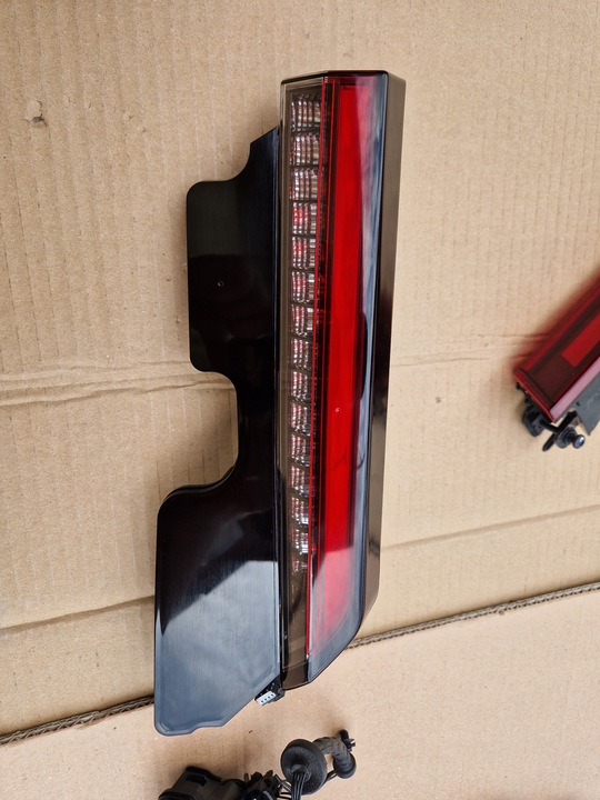 фото №7, Лампы зад задние комплект volvo c40 европа