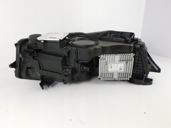 фото №13, Audi a7 s7 c7 4g8 рестайлинг лампа левая перед полный led комплектная