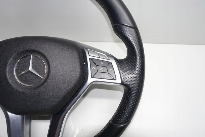 фото №8, Mercedes w204 кермо c-klasa рестайлінг amg w176 подушка w207