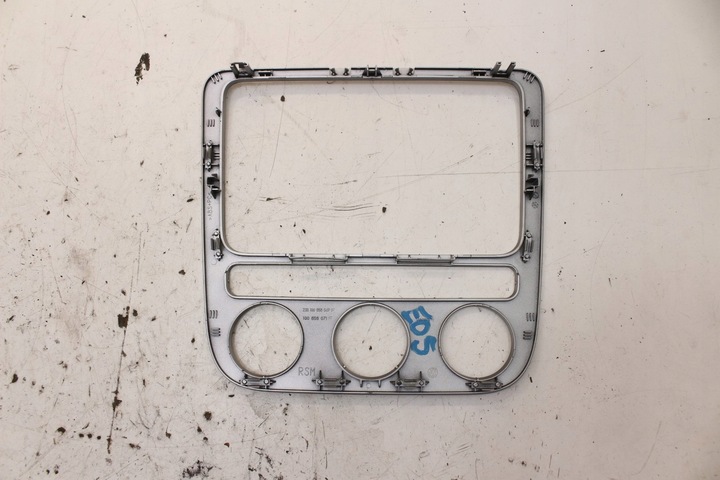 фото №4, Vw eos 1.4 tsi рамка радіо консолі 1q0858071f