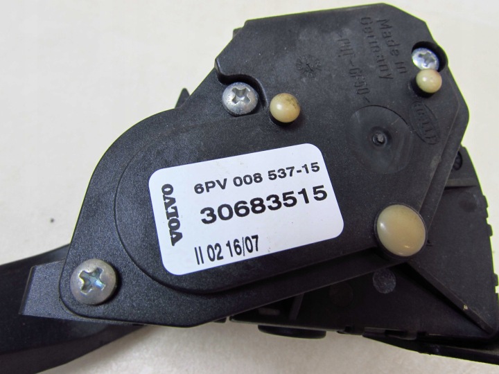фото №12, Volvo s60 v70 xc 00-10 педаль потенціометр газу 30683515