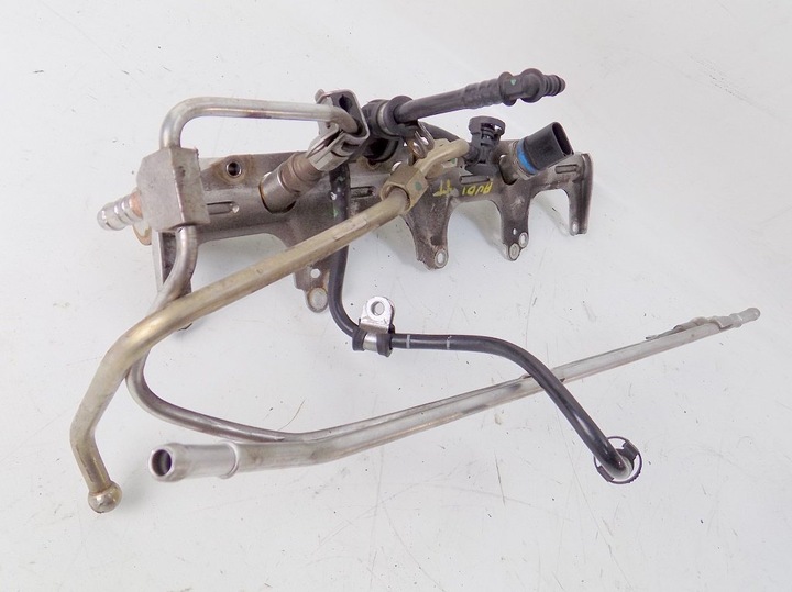 фото №6, Audi tt 8j 2.0tfsi 2006-2014 планка впрыскивающий