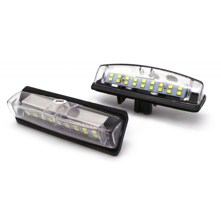 фото №10, Toyota camry лампочки регистрации led 2штуки 650lm