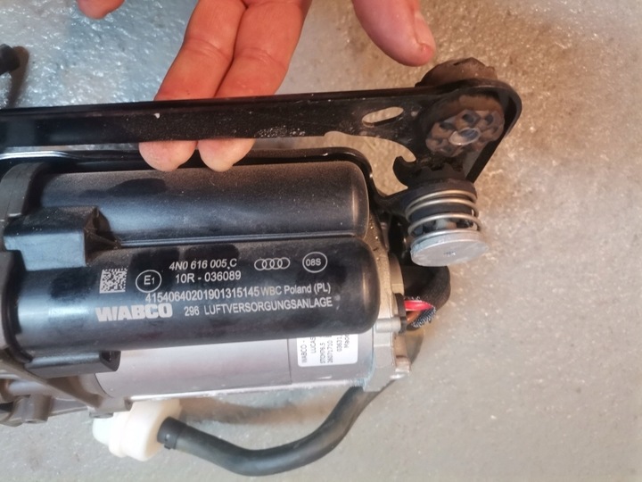 фото №9, Audi a8 d5 4n компрессор подвешивание 4n0616005c