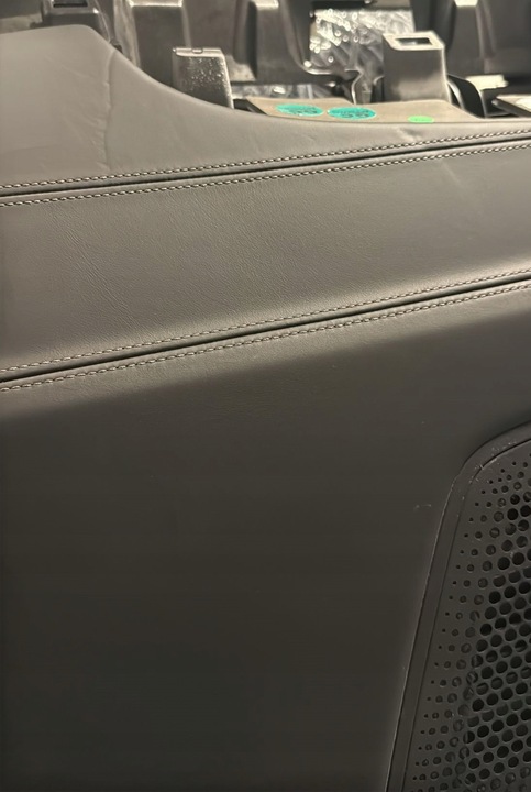 фото №13, Bmw g05 g06 g07 панель раздаточная консоль