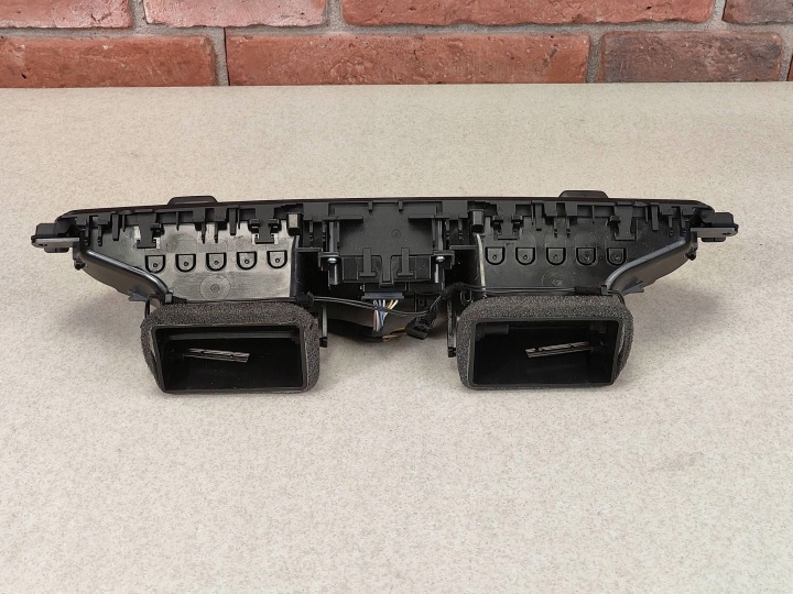 фото №9, Панель повітропровід кондиціонера bmw g26 g23 g22 g20 g01 985540