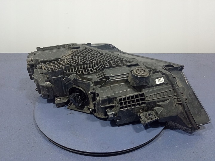 фото №9, Audi q7 ii 4m рестайлинг фара правые полный led matrix eu 4m0941040c