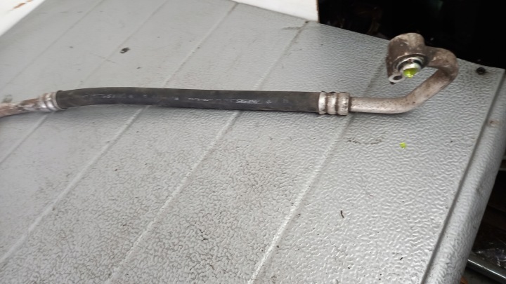 фото №4, Шланг кондиционера (трубка кондиционера, патрубок автокондиционера) mazda 5 06r 2.0d