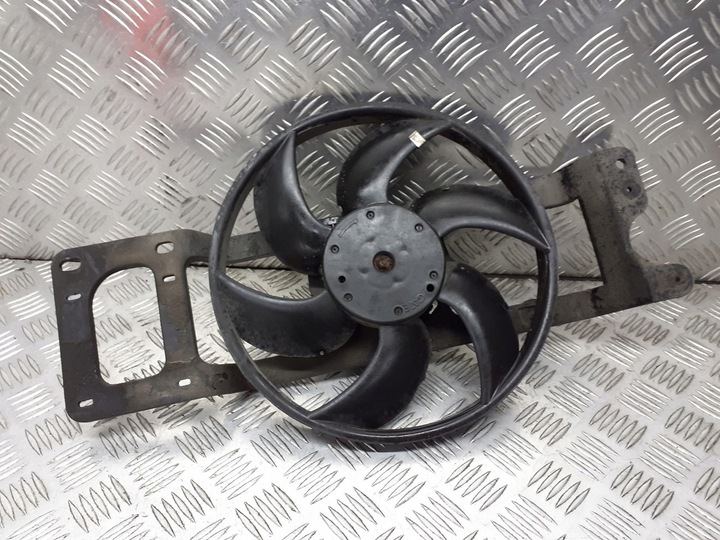 фото №1, Вентилятор радиатор dacia logan 8200702957