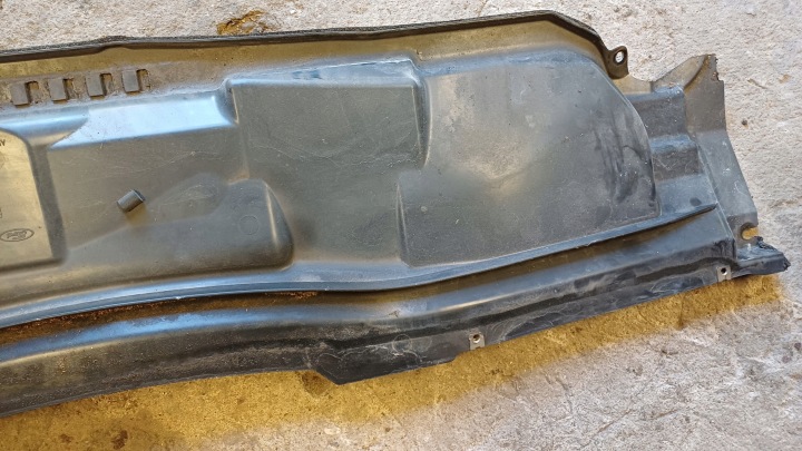фото №6, Ford c-max mk2 панель под лобовым стеклом нижняя am51-r01628