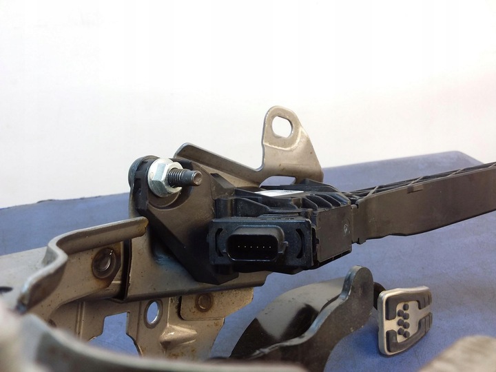 фото №5, Ford ecosport mk2 педаль тормоза 8v512450eb