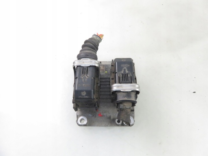 фото №6, Блок управления  alfa romeo gt 937_ 1.8 ts - ar 32205 0261208725