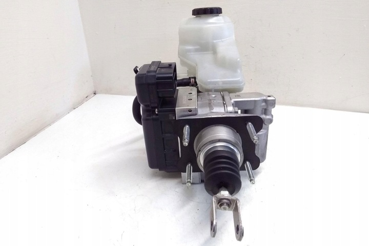 фото №10, Циліндрик гальмівний toyota prius _w5_ 4721047c30 1.8l 2019