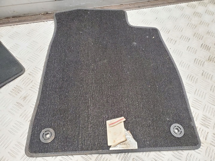 фото №14, Audi a4 s4 b9 8w 8w0864450e комплект оббивка