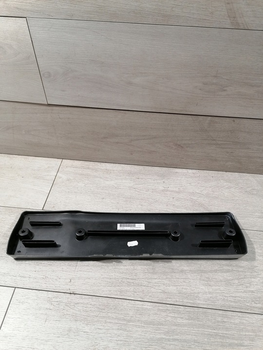 фото №8, Taycan turbo s рамка номерной знак 9j1807287f