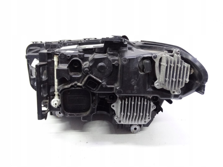 фото №10, Bmw 5 g30 рестайлінг m5 f90 тінь line 20-24 лампа права laser 8082662 оригінал