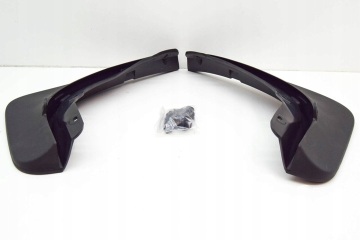 фото №7, Набір задніх бризковики audi tt 8j0075101a оригінальний