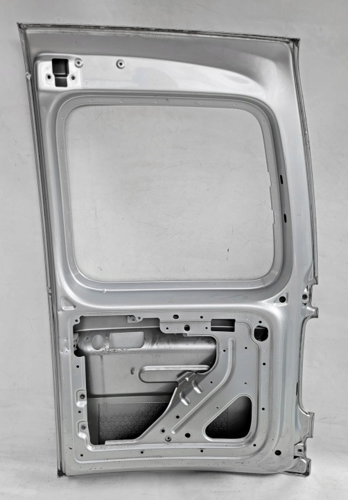 фото №11, Дверь левые задние правое / боковые vw caddy 2003-2020