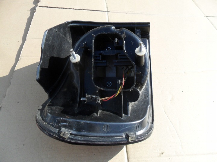 фото №12, Vw golf plus фара права зад 5m0945096r