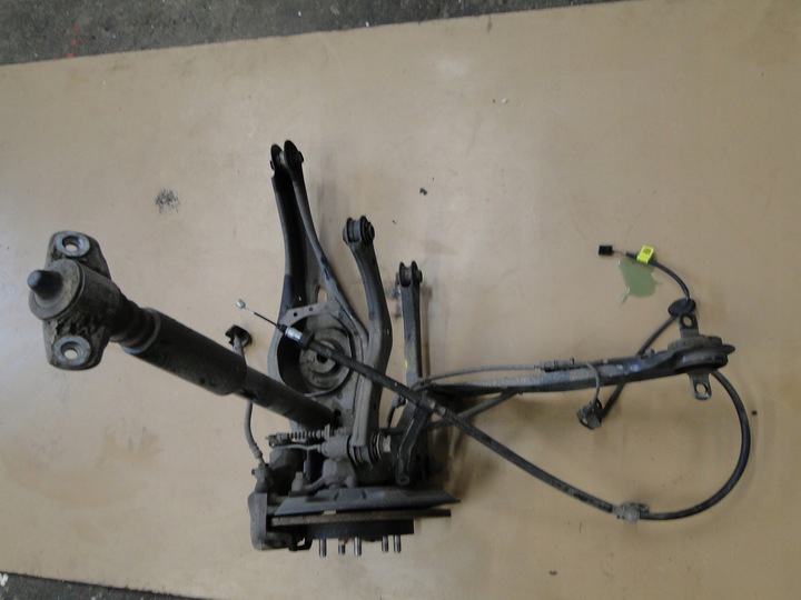 фото №7, Ступиця поворотна опора праві зад kia ceed iii i30 hb