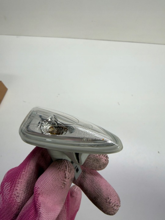 фото №6, Поворотник поворотник правое kia sportage iii 923043s000