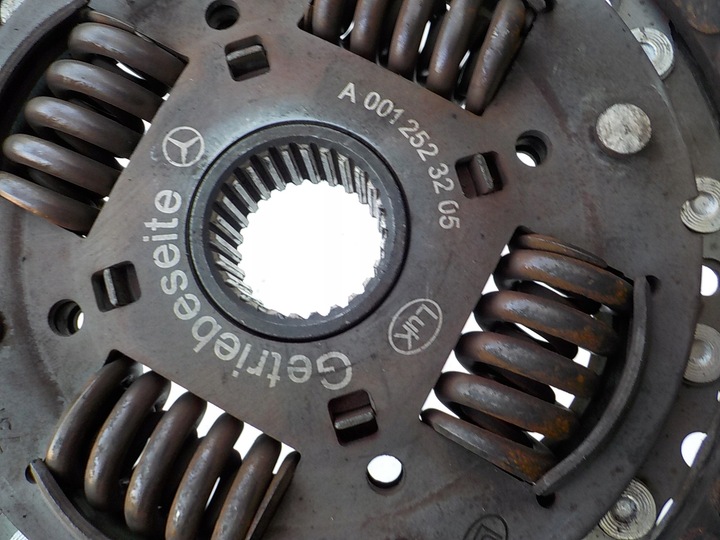 фото №10, Mercedes vito w639 2.2 cdi 646.983 колесо двухмассовый + сцепление