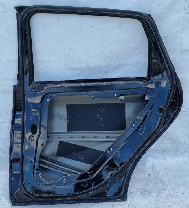 фото №7, Mercedes-benz oem номер a2467320210 дверь