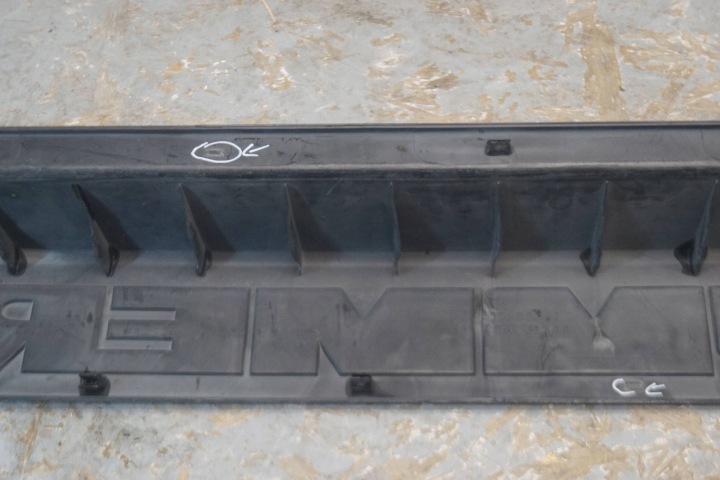 фото №10, Накладка молдинг бампера зад hummer h2 15058397 dz96