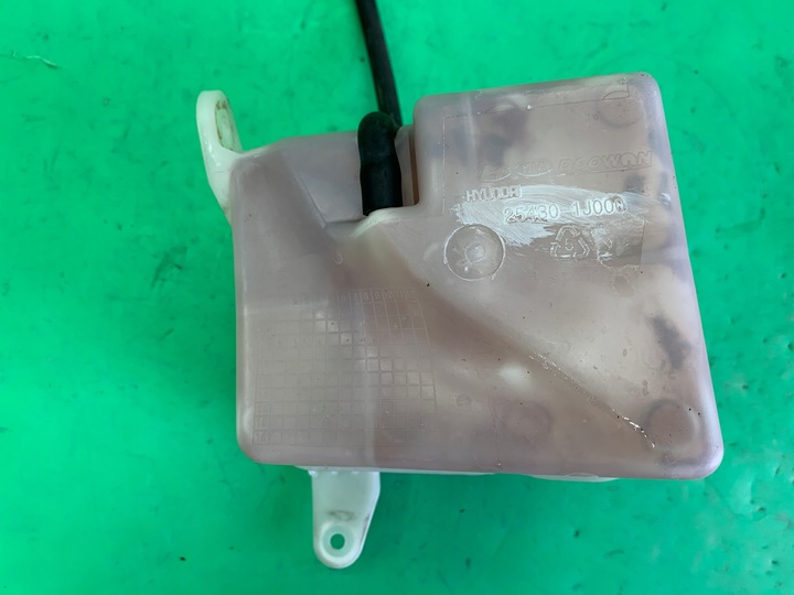 фото №8, Бачок расширительный жидкости 25430-1j000 hyundai i20 i 1.4b 16v 08-