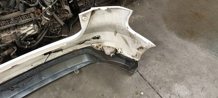 фото №16, Focus mk3 рестайлинг st hb бампер зад белый 5f