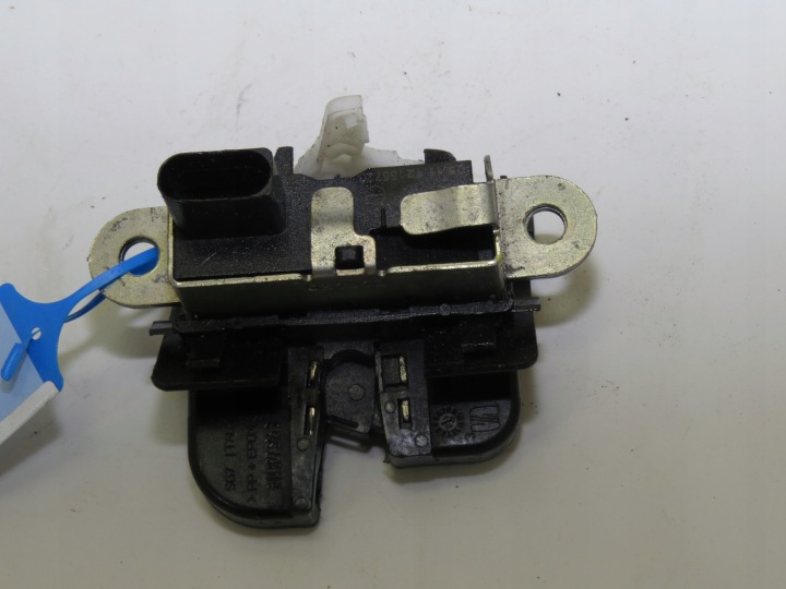 фото №6, Замок крышки зад багажника seat ibiza iv fl 12-17r