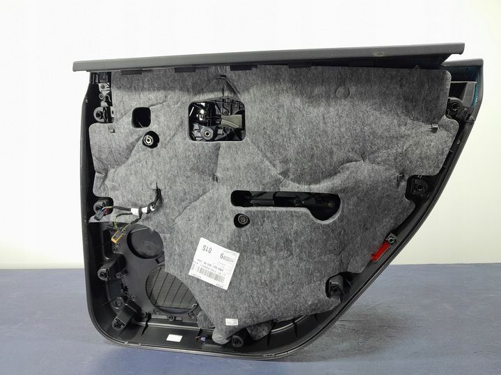 фото №9, Audi q7 ii 4m рестайлинг обивка боковина дверь зад левый bang olufsen