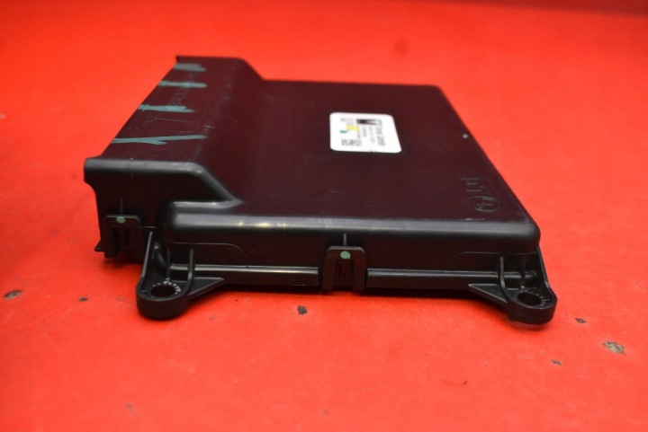 фото №7, Блок управления  модуль ecu thermal controller 1034215-00-a tesla модель s 12-20