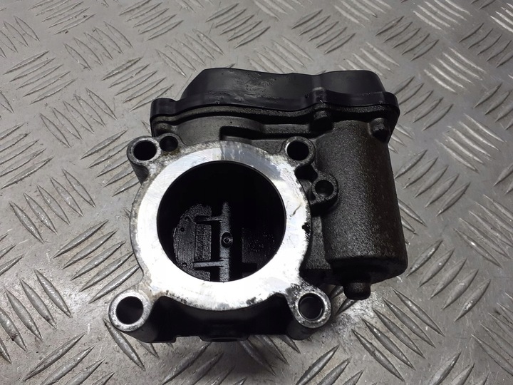 фото №1, Дроссельная заслонка skoda fabia i 1.2 03d133062e