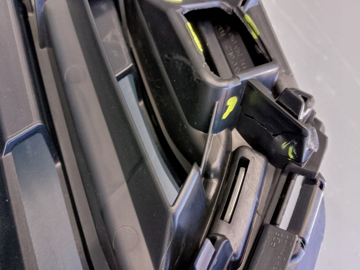 фото №9, Skoda octavia iii 3 рестайлінг 2016- решітка радіатора решітка радіатор перед 5e0807723a