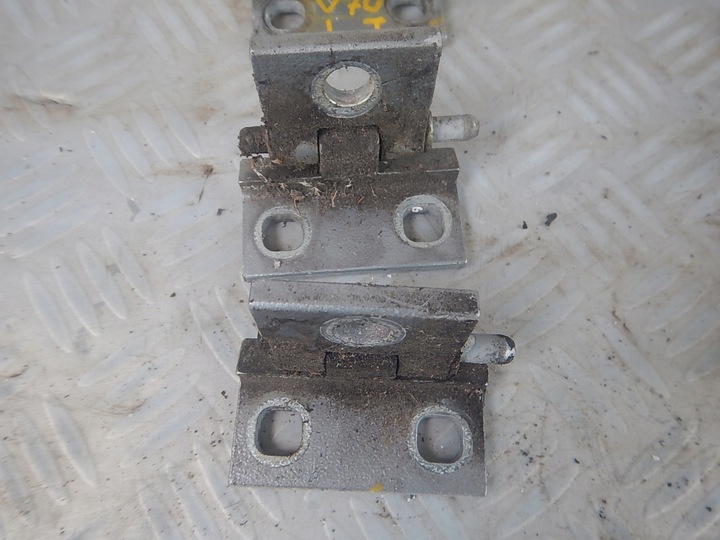 фото №5, Volvo s60 i v70 ii рестайлинг петля дверь перед зад