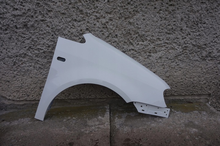 фото №1, Крило переднє праві vw caddy iii 04/10r lb9a